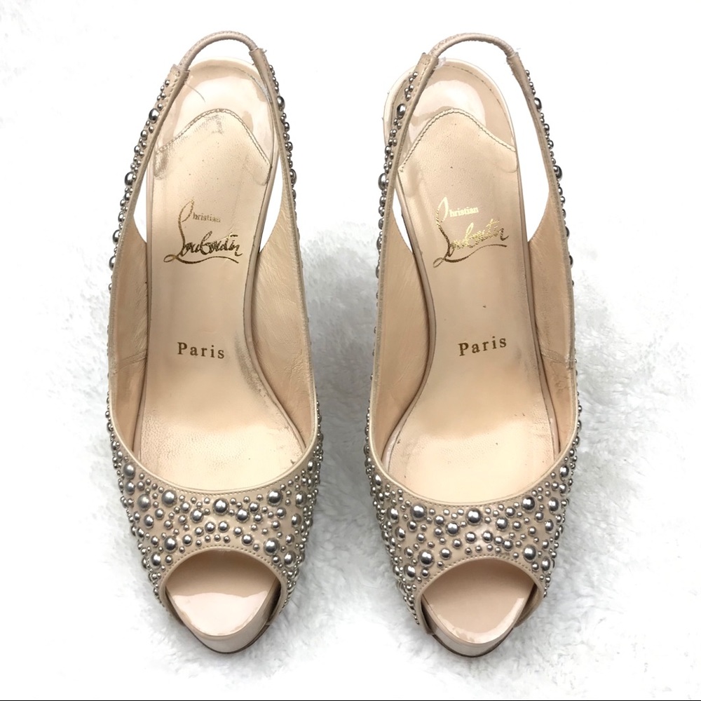 CHRISTIAN LOUBOUTIN | Star Prive Studded Pumps - Picture 2 of 8